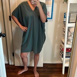 Hatch Maternity Slouch Dress (O/S Petite)